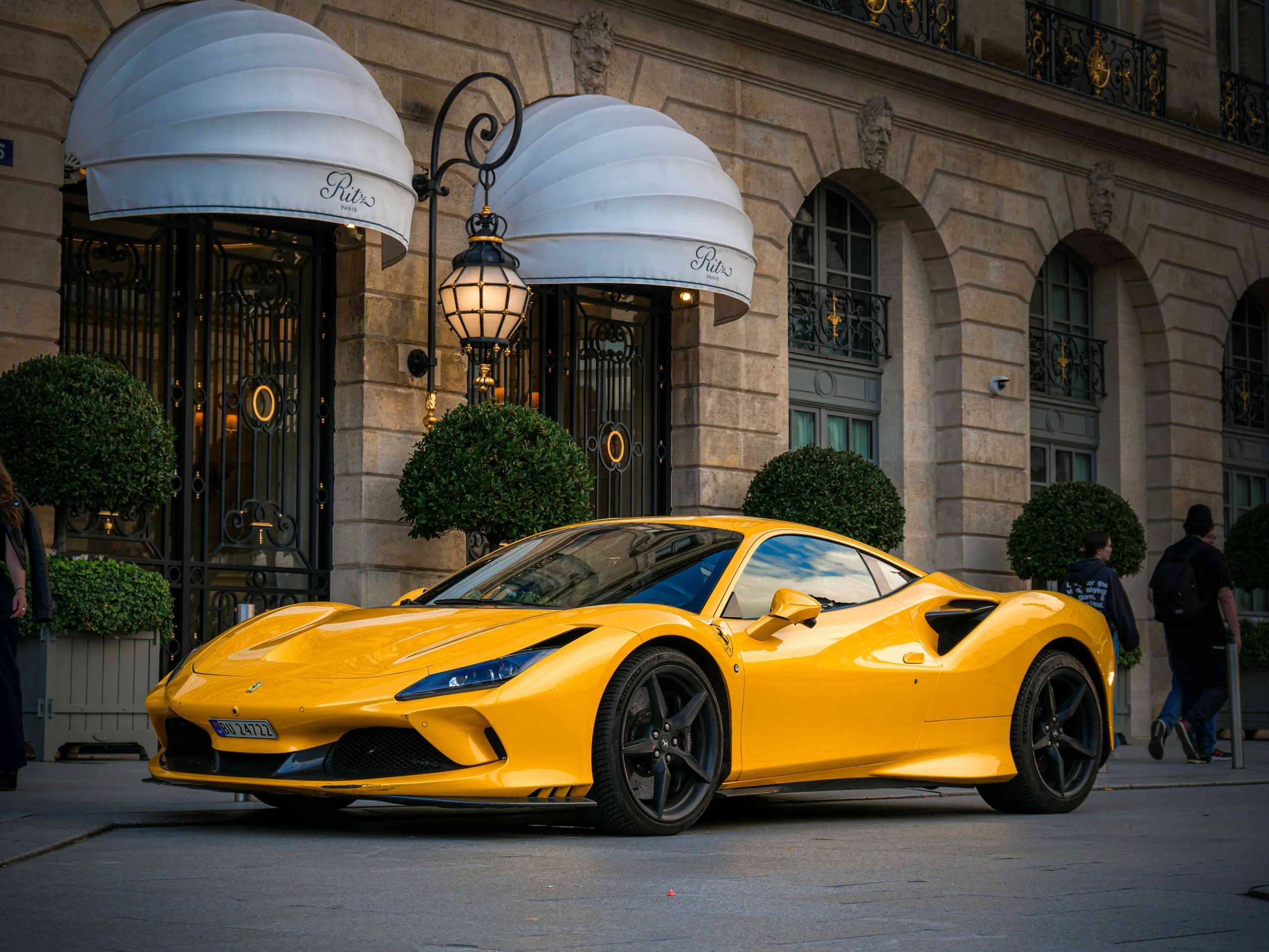 Dubai Rental Cars Luxury: The Ultimate Choice for Nightlife and After-Dark Experiences