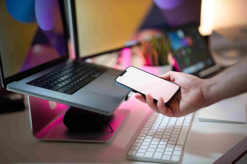 Lessons Learned by a Mobile App Developer in UAE After Building Hundreds of Apps